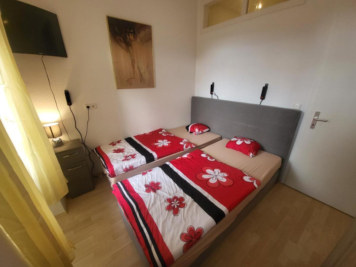 Apartmentzimmer Ерфурт Екстериор снимка