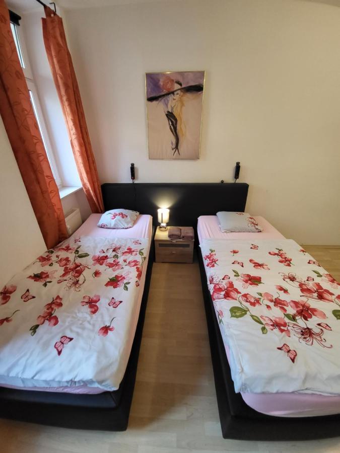 Apartmentzimmer Ерфурт Екстериор снимка