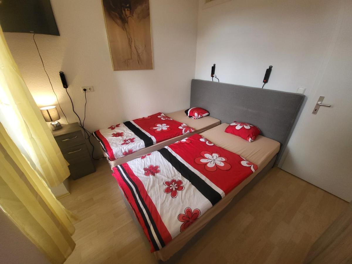 Apartmentzimmer Ерфурт Екстериор снимка