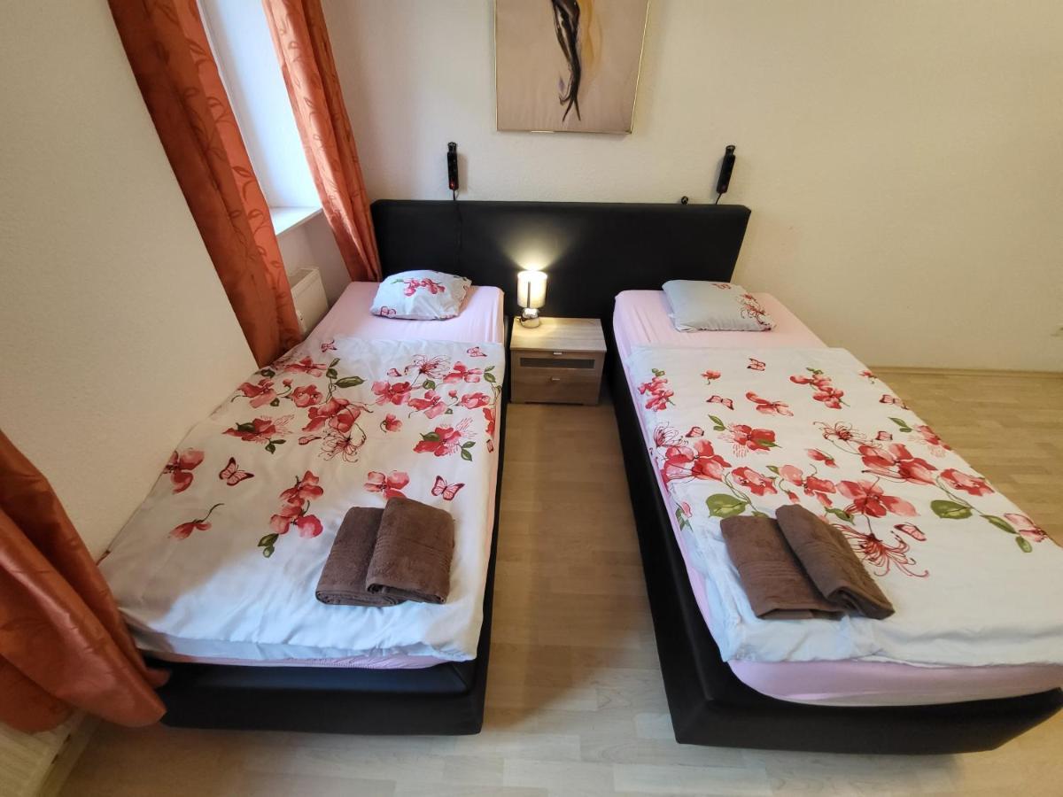 Apartmentzimmer Ерфурт Екстериор снимка