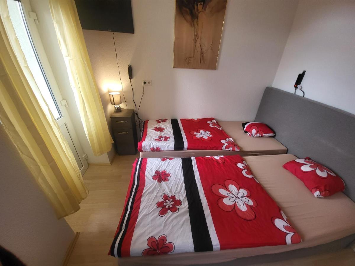 Apartmentzimmer Ерфурт Екстериор снимка