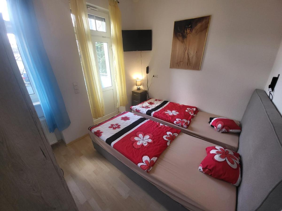 Apartmentzimmer Ерфурт Екстериор снимка